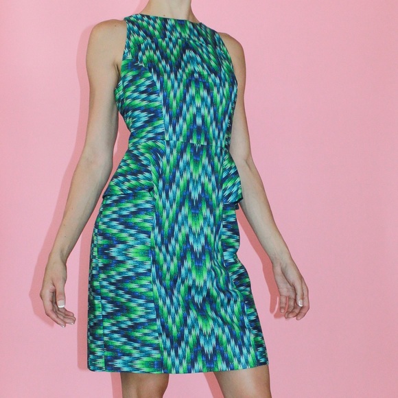 MILLY Green/Blue Geometric Sleeveless Peplum Sheath Dress - US 4 - Picture 4 of 13